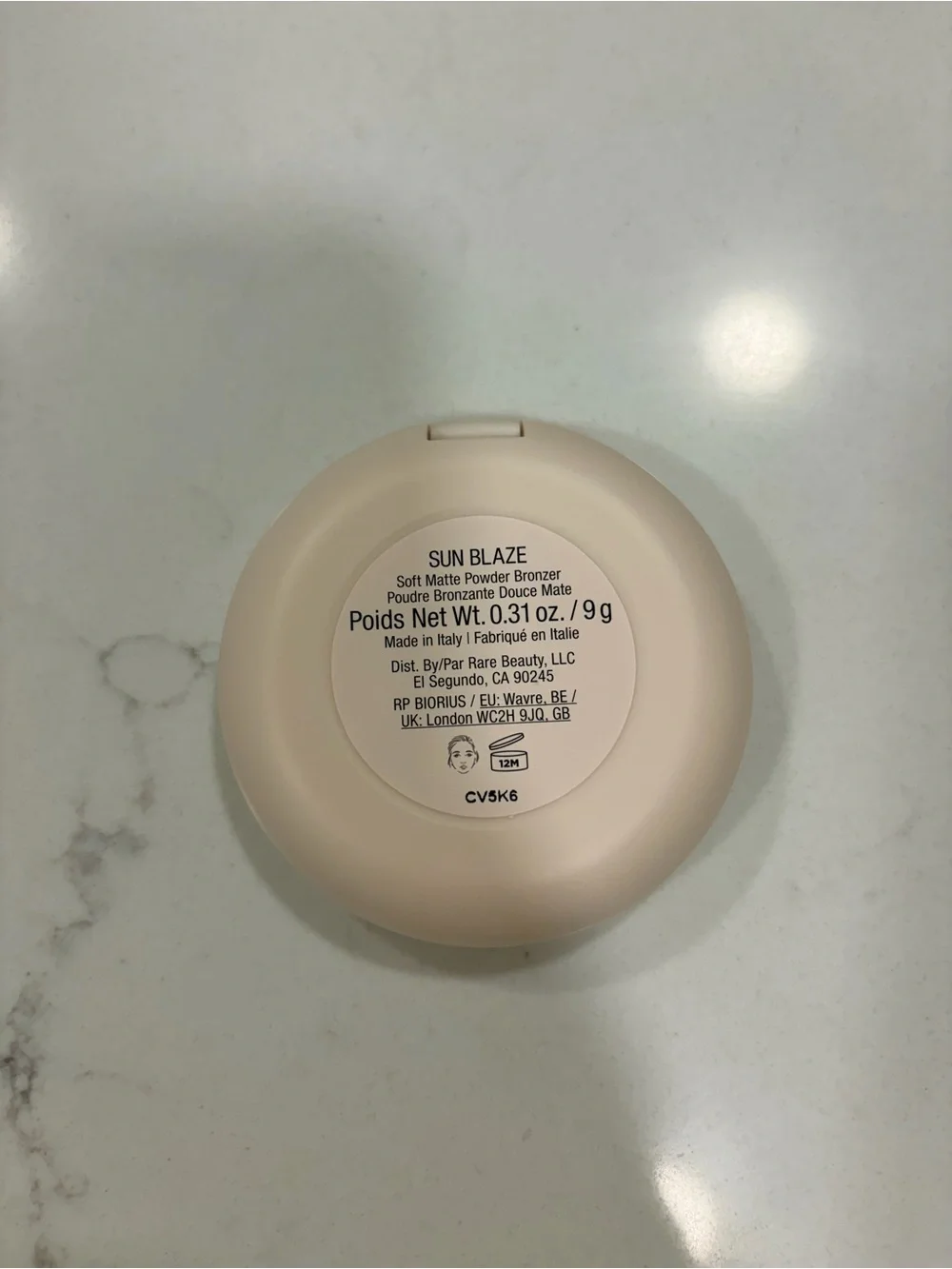 Rare Beauty Bronzer in “Sun Blaze”